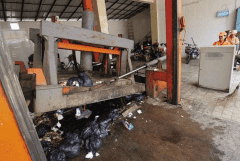 垃圾處理站已經(jīng)裝了排風扇，還是臭氣熏天怎么辦？